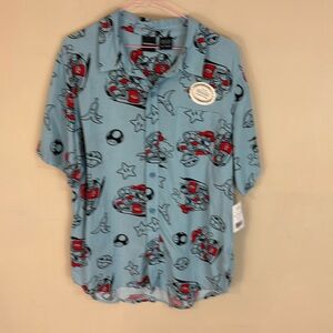 Mario kart Blue and Red Button Down Shirt Size Youth XL NWT